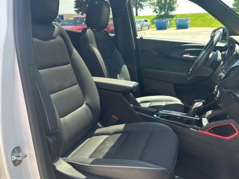 Used 2023 Chevrolet TrailBlazer RS w/ Sun and Liftgate Package AWD/4WD image 41