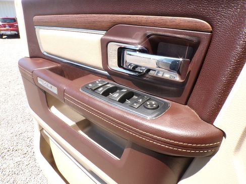 Used 2016 RAM 1500 Laramie w/ Protection Group AWD/4WD image 18