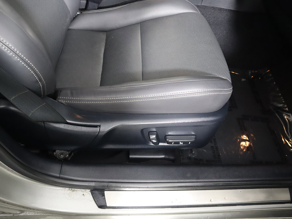 Used 2016 Lexus IS 300 AWD w/ Navigation System Package image 33