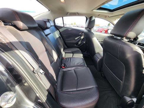 Used 2016 MAZDA MAZDA3 s Grand Touring image 12