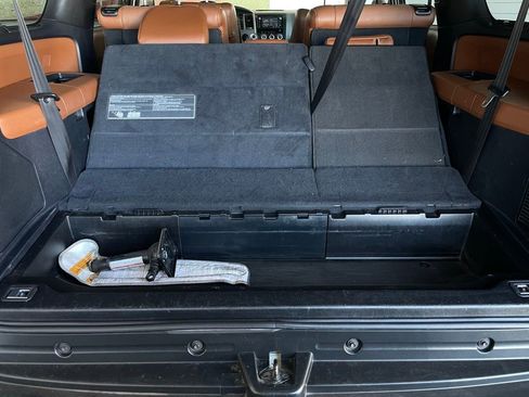 Used 2017 Toyota Sequoia Platinum image 35