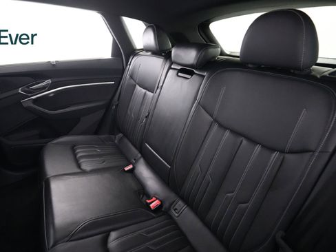 Used 2023 Audi e-tron Chronos w/ Chronos Package AWD/4WD image 24