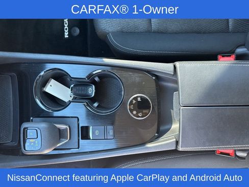 Used 2024 Nissan Rogue SV image 32