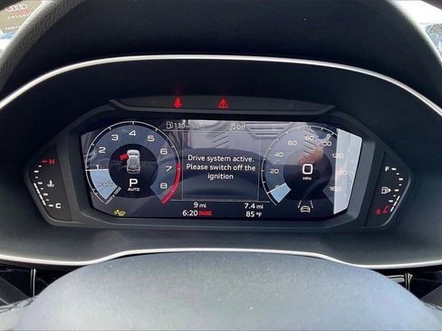 New 2025 Audi Q3 2.0T Premium image 26