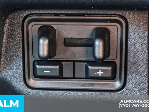 Used 2025 Ford Expedition Active AWD/4WD image 48