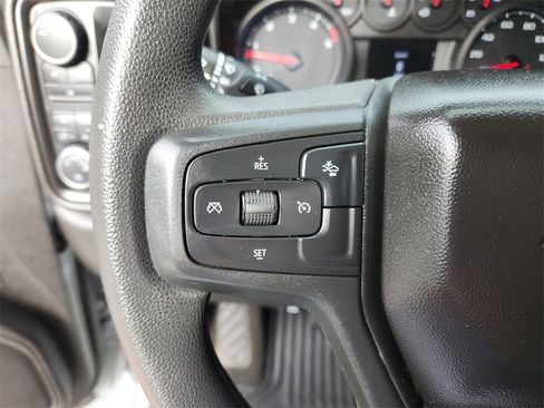 Used 2024 Chevrolet Silverado 2500 Custom w/ Custom Value Package image 27