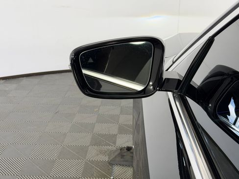 Used 2019 BMW 530i w/ Convenience Package image 21