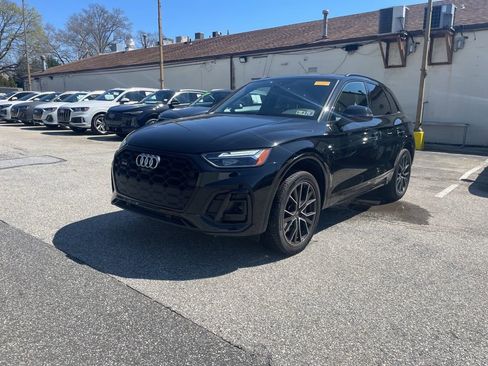 Used 2023 Audi SQ5 Premium Plus w/ Premium Plus Package image 1