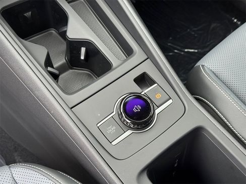 New 2026 Volkswagen Tiguan SE R-Line image 19