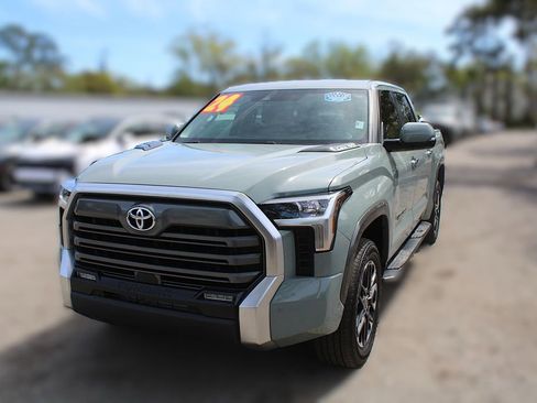 Used 2024 Toyota Tundra Limited image 22