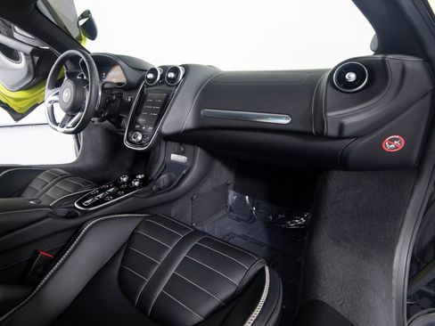 Used 2025 McLaren GTS RWD image 25