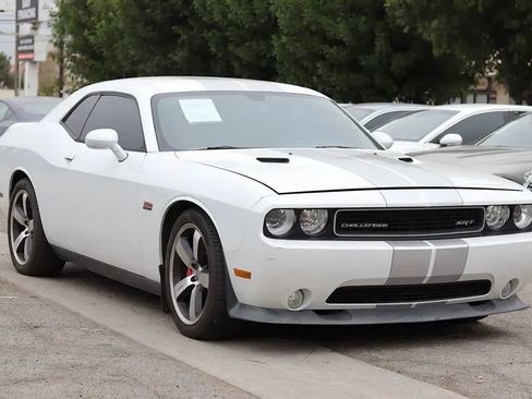 Used 2012 Dodge Challenger SRT8 image 3