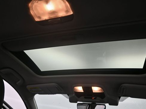 Used 2023 Subaru Crosstrek 2.5i Sport AWD/4WD image 14