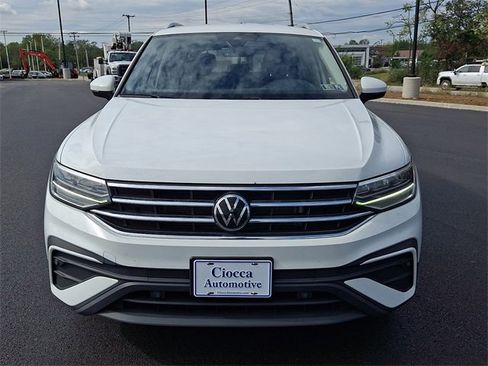 Used 2022 Volkswagen Tiguan SE image 5