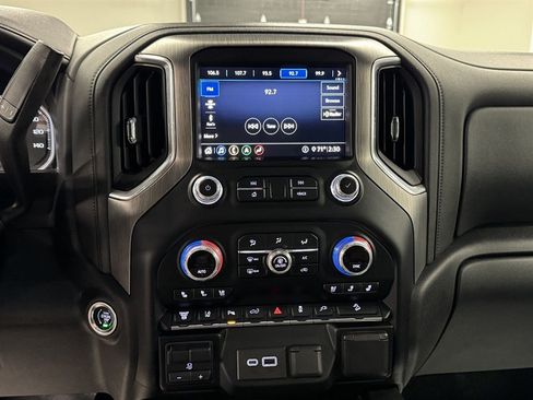 Used 2020 GMC Sierra 2500 Denali w/ Denali Ultimate Package AWD/4WD image 35