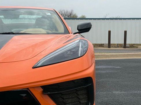 Used 2022 Chevrolet Corvette Stingray Premium Conv w/ Z51 Performance Package image 6