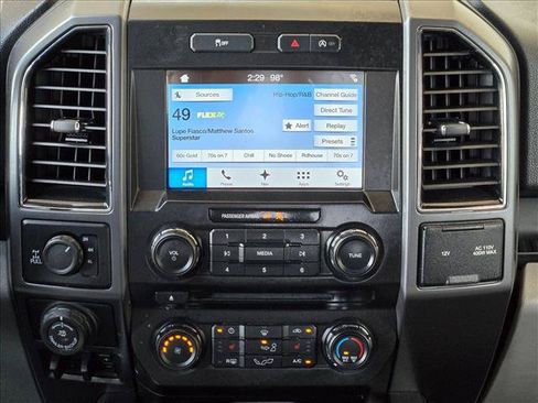 Used 2018 Ford F150 XLT w/ Equipment Group 302A Luxury AWD/4WD image 13