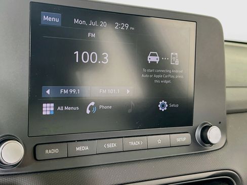 Used 2023 Hyundai Kona SE AWD/4WD image 14