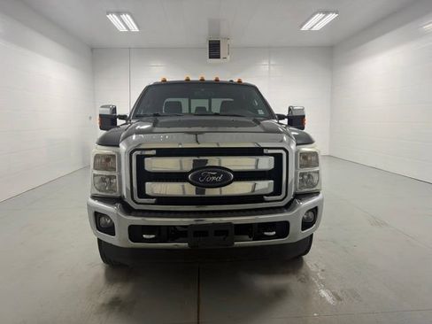 Used 2014 Ford F350 Lariat w/ Lariat Ultimate Package AWD/4WD image 2