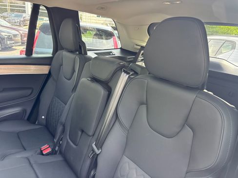 Used 2026 Volvo XC90 B6 Plus w/ Protection Package Premier AWD/4WD image 25