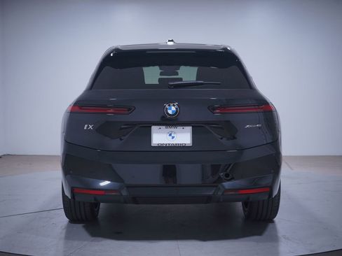 Used 2026 BMW iX xDrive45 w/ Executive Package image 5