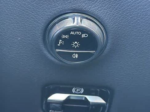 Certified 2026 Mercedes-Benz GLC 300 4MATIC image 15