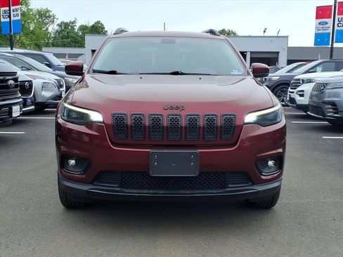 Used 2019 Jeep Cherokee Latitude Plus AWD/4WD image 18