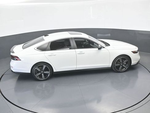 Used 2023 Honda Accord Sport image 46