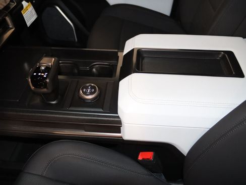 Used 2025 GMC Hummer EV 3X AWD/4WD image 36