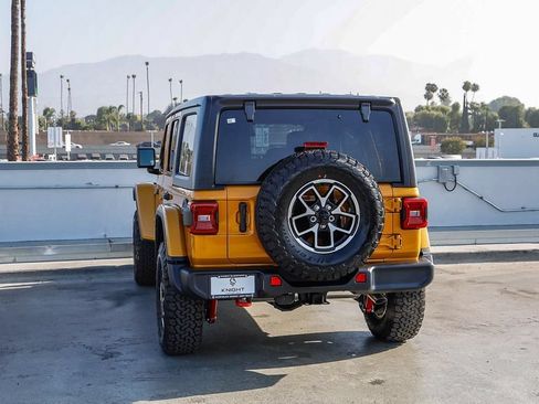 New 2026 Jeep Wrangler Unlimited Rubicon AWD/4WD image 7