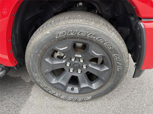 Used 2025 RAM 1500 Big Horn AWD/4WD image 8