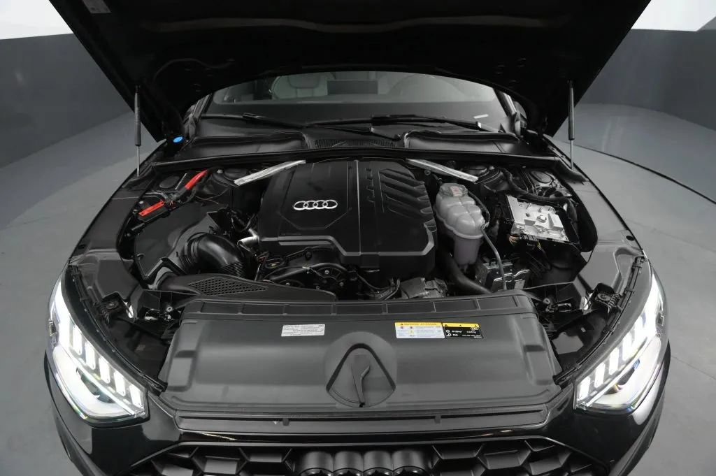 Used 2022 Audi A4 2.0T Premium Plus w/ Premium Plus Package AWD/4WD image 20