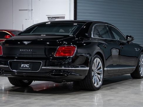 Used 2020 Bentley Flying Spur W12 AWD/4WD image 13