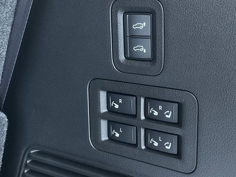 New 2026 Nissan Armada Platinum Reserve image 22