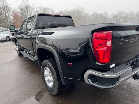 Used 2021 Chevrolet Silverado 3500 LT w/ Convenience Package image 12