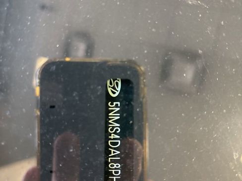 Used 2023 Hyundai Santa Fe Limited AWD/4WD image 2