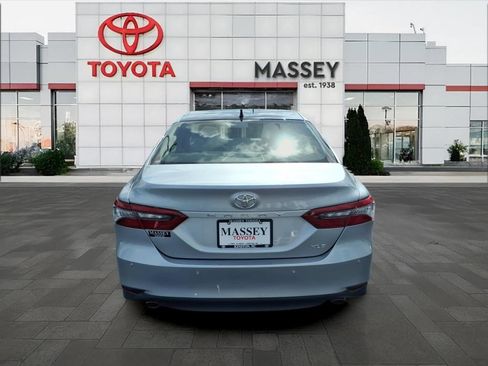 Used 2024 Toyota Camry XLE w/ Navigation Package FWD image 4