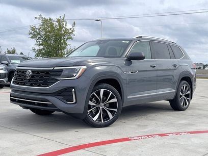 New 2026 Volkswagen Atlas SEL Premium R-Line