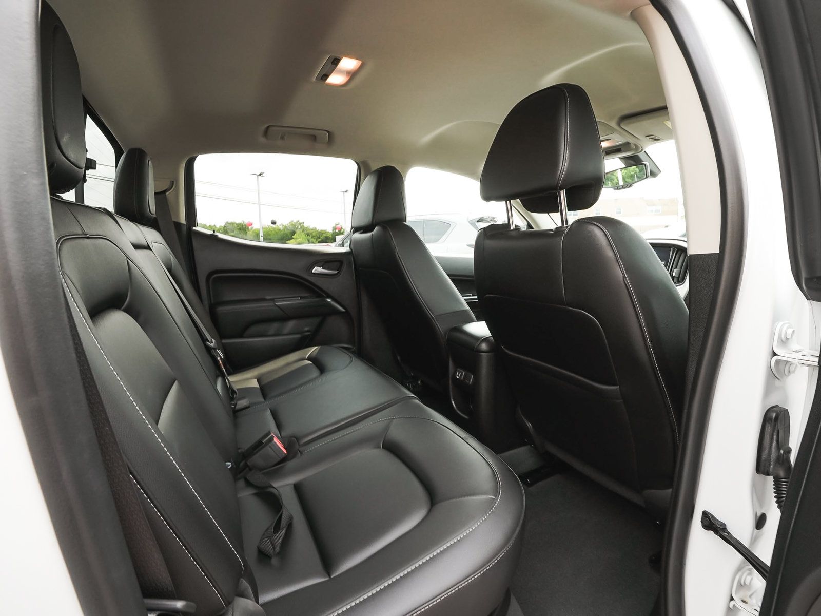 Used 2022 GMC Canyon Elevation w/ Elevation Premium Package AWD/4WD image 37