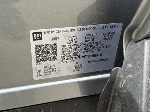 New 2026 Chevrolet Equinox EV LT image 25