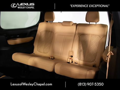 Used 2024 Jeep Grand Wagoneer Series III w/ Quick Order Packagew 28T AWD/4WD image 24