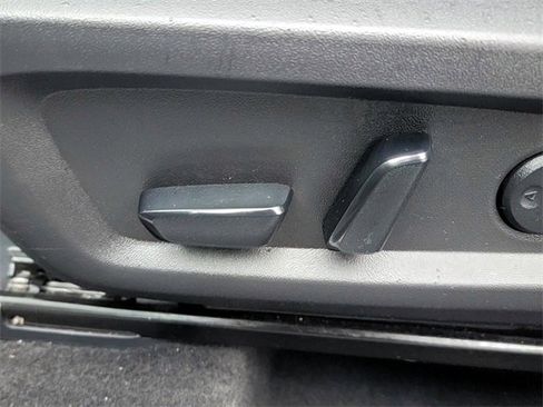 Used 2024 Mitsubishi Outlander SE image 36