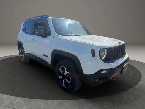 Used 2019 Jeep Renegade Trailhawk w/ LED Lighting Group AWD/4WD image 3