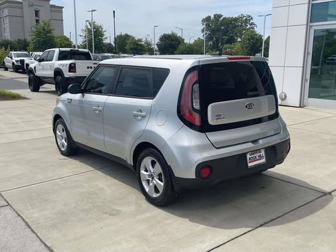 Used 2018 Kia Soul FWD image 8