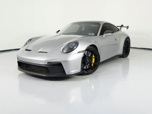 Certified 2022 Porsche 911 GT3 RWD image 1