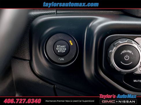 Used 2020 Jeep Gladiator Rubicon w/ Uconnect 4C Nav & Sound Group AWD/4WD image 31