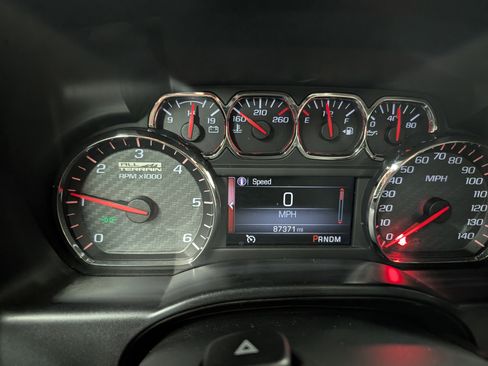Used 2014 GMC Sierra 1500 SLT w/ All-Terrain Package AWD/4WD image 14
