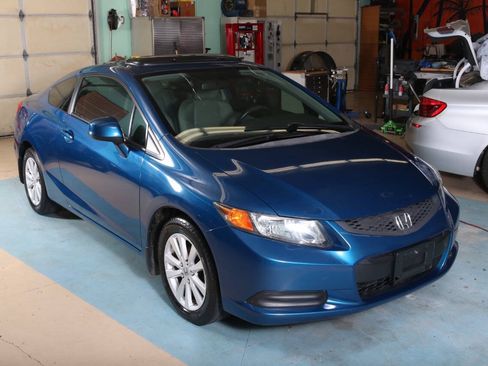 Used 2012 Honda Civic EX image 2