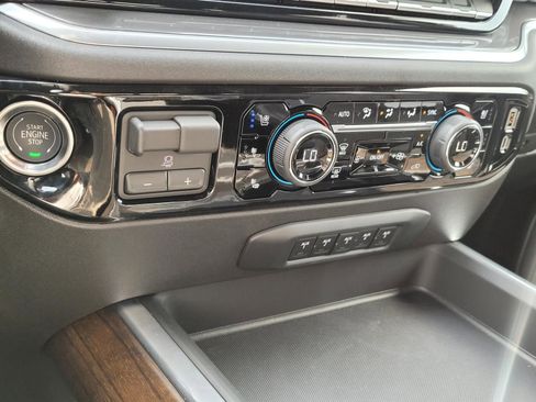 New 2026 Chevrolet Silverado 3500 High Country w/ High Country Premium Package image 19