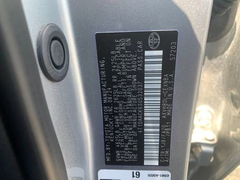 Used 2025 Toyota Camry LE FWD image 33